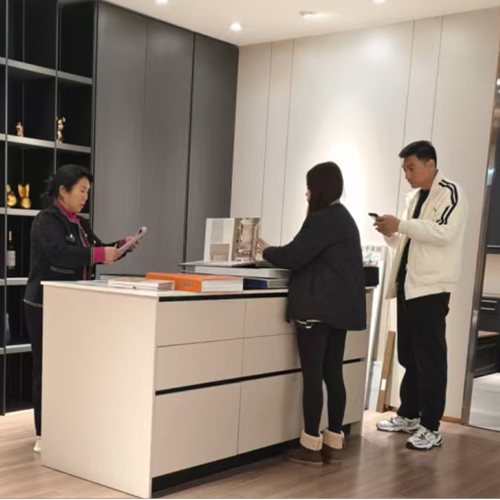 谁能想到？偏僻无客流的门店，靠兔宝宝新零售逆风翻盘！